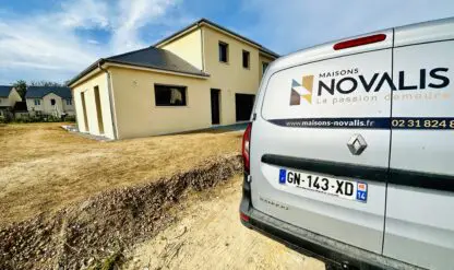 Maisons Novalis, constructeur de maisons individuelles à Caen, propose un suivi des projets de ses clients optimal.