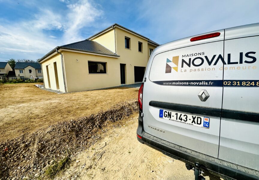 Maisons Novalis, constructeur de maisons individuelles à Caen, propose un suivi des projets de ses clients optimal.